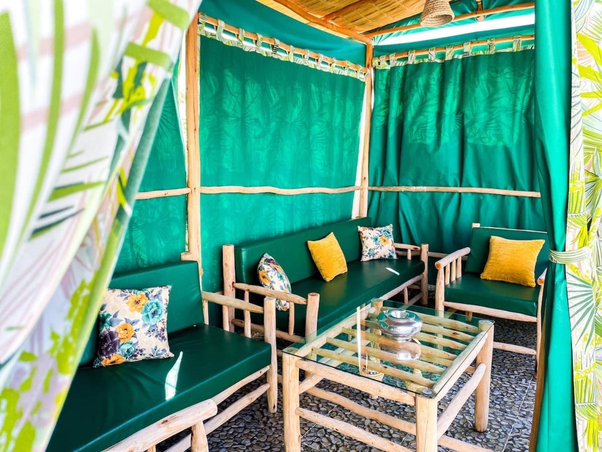 Сasa de vacaciones Luxury Riad, Marrakech, Pool, Free Airport Shuttle, Dar Bassidi *